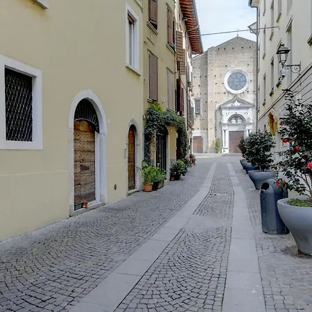 Living 13 - E Duomo A Pochi Passi *