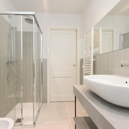Living 13 - E Duomo A Pochi Passi Apartment *
